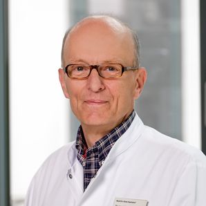 Dr. med. Peter Nikolaus Nolte Dr. med. Peter Nikolaus Nolte