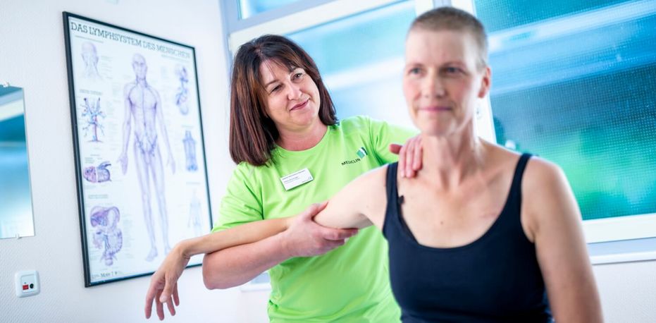 Was wir behandeln Therapeutin behandelt Patientin